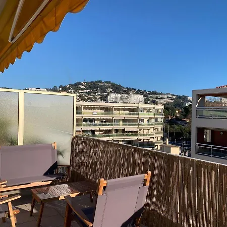 Art-deco Au Coeur De Palm Beach Apartment Cannes